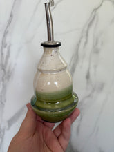 Load image into Gallery viewer, Oil Bottle in "Spearmint"