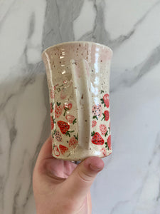 Strawberry Tall Mug | SECOND