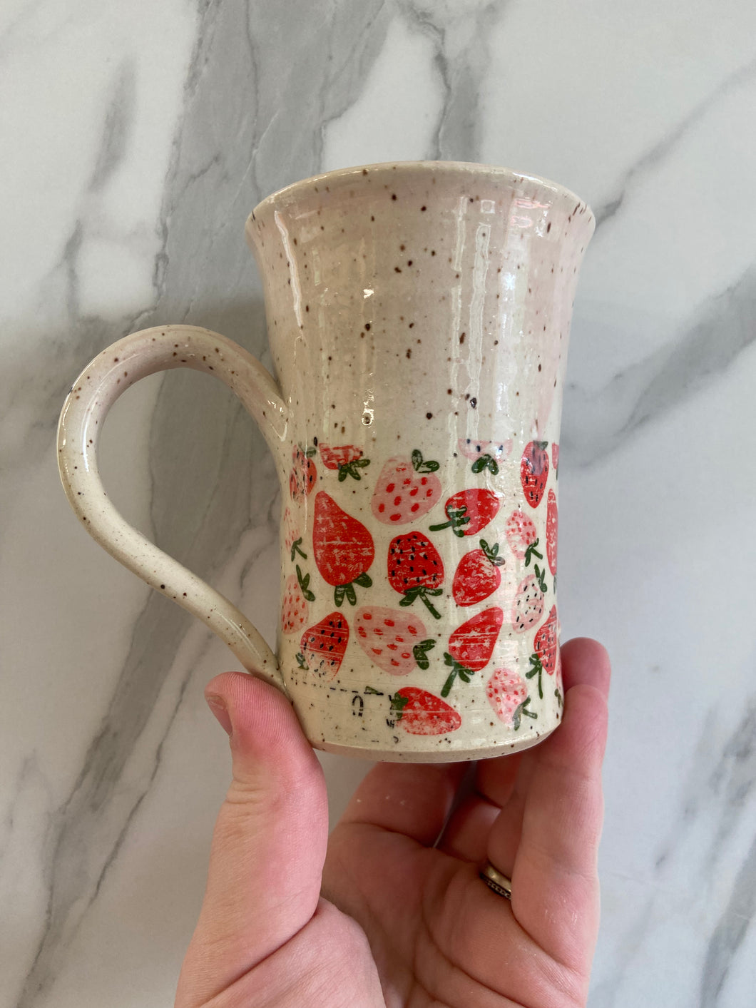 Strawberry Tall Mug | SECOND