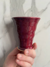 Load image into Gallery viewer, Wine Cup in &quot;Very Berry Shimmer&quot; | SECOND
