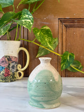 Load image into Gallery viewer, Salt Cellar | Mint Green Wave
