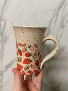 Strawberry Mug | ~14 oz